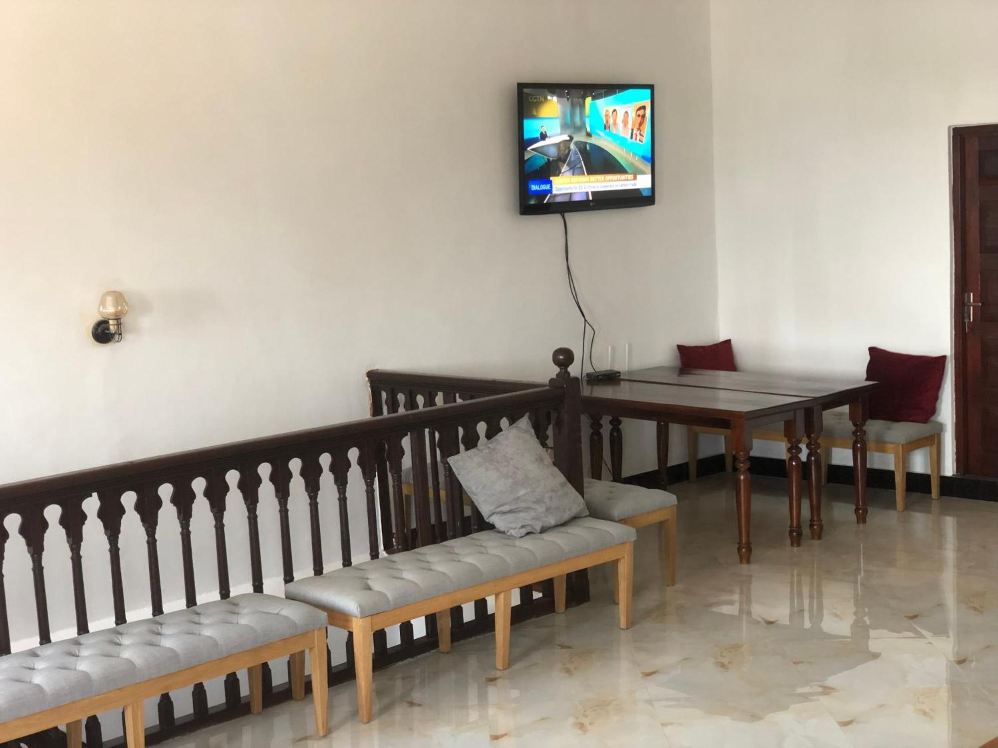 Vuga * Zanzibar